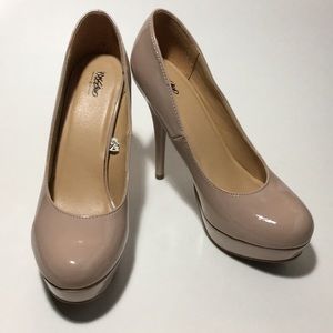 Mossimo Nude Heels